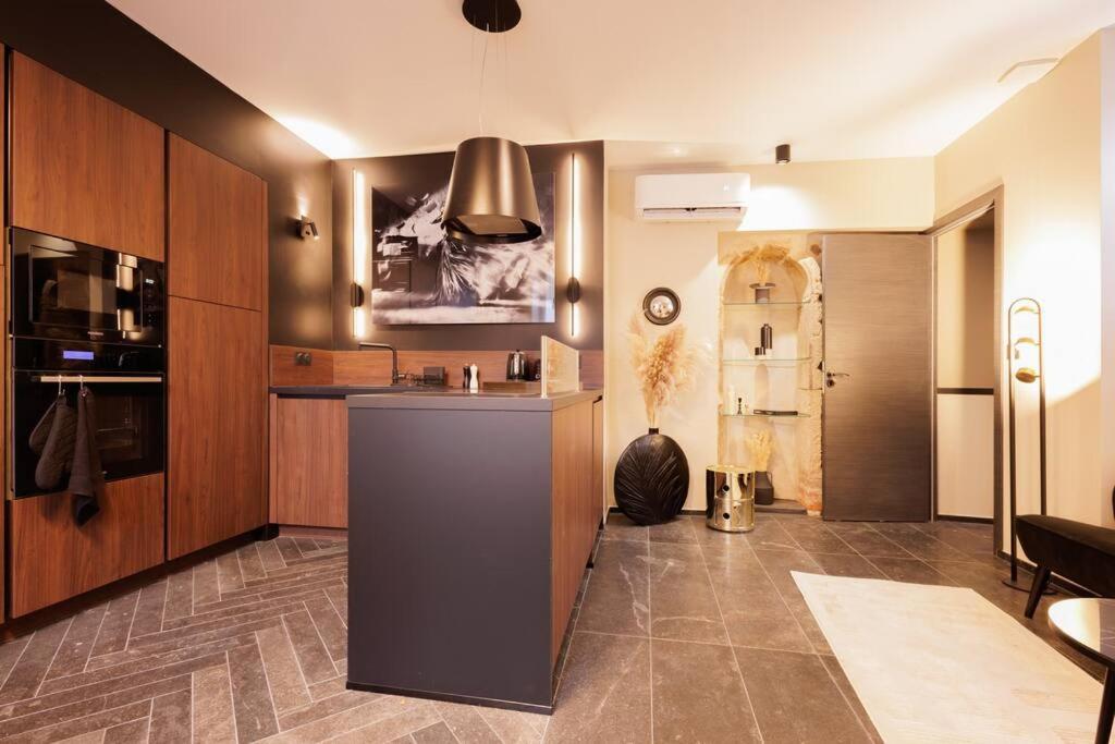 La Du 21 - Jacuzzi - Sauna - Centre *